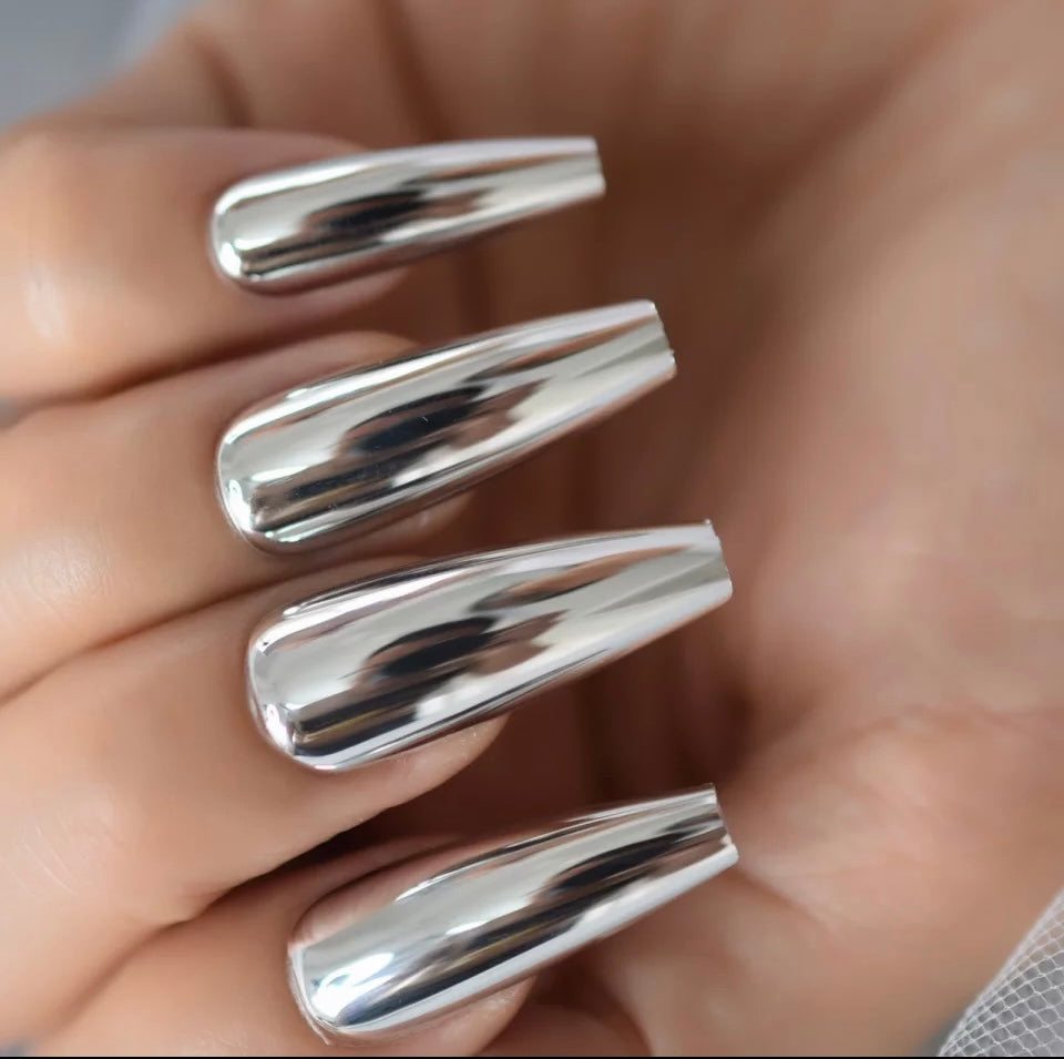 Silver Metal Press Ons {24 Nails}