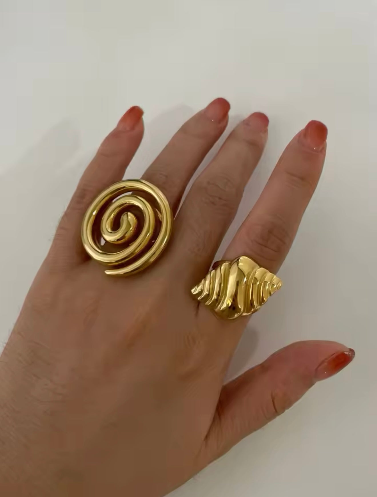 Gold Swirl Ring
